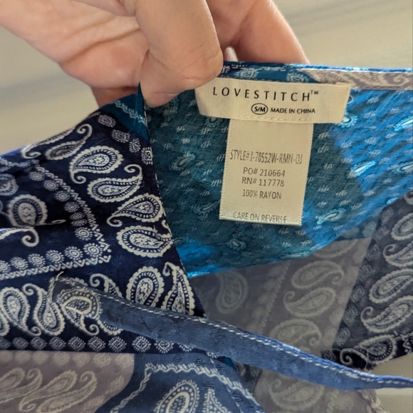 Bandana print halter dress - Picture 8 of 8